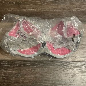 NWT. Victoria’s Secret Bra.